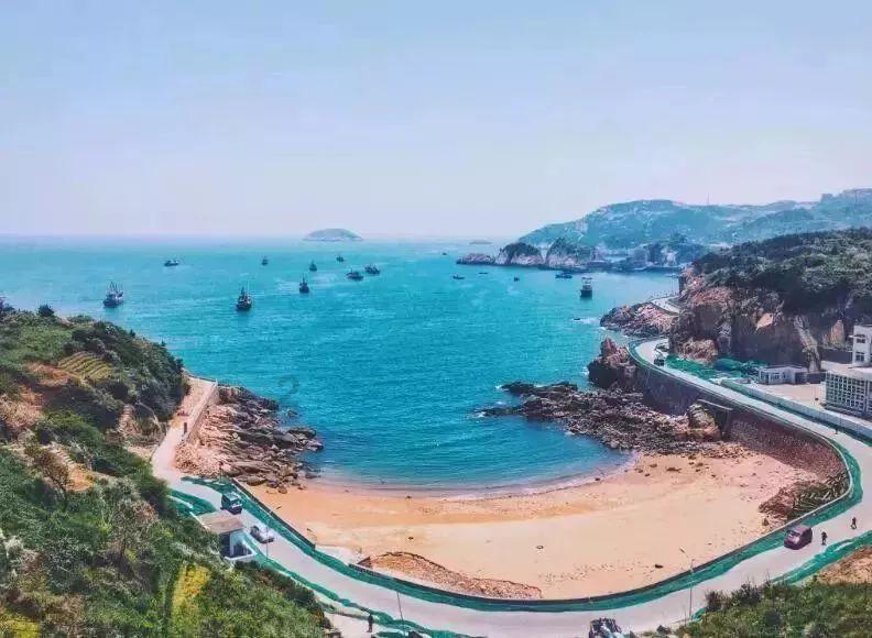 深夜蹲守八小时 只为找到他